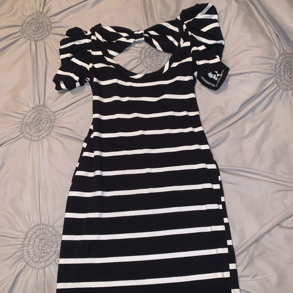 Trac Black / White stripped dress with back bow